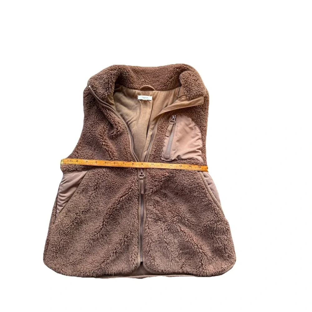 Maurice's Womens Size‎ Medium Brown Soft Faux Fur Zipper Vest with Pockets